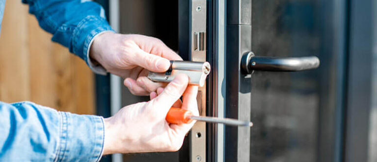 Commercial Locksmith Riverside