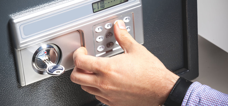 Safe Opener Service Riverside